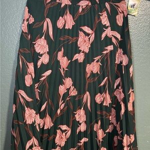 Floral Pleated Skirt in Green and Pink
